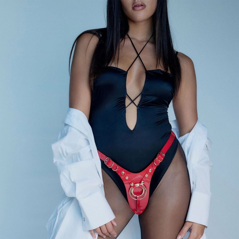 Strap-On-Me - Kunstleren Harnas Fabulous - One Size - Rood Glanzend - Afbeelding 5